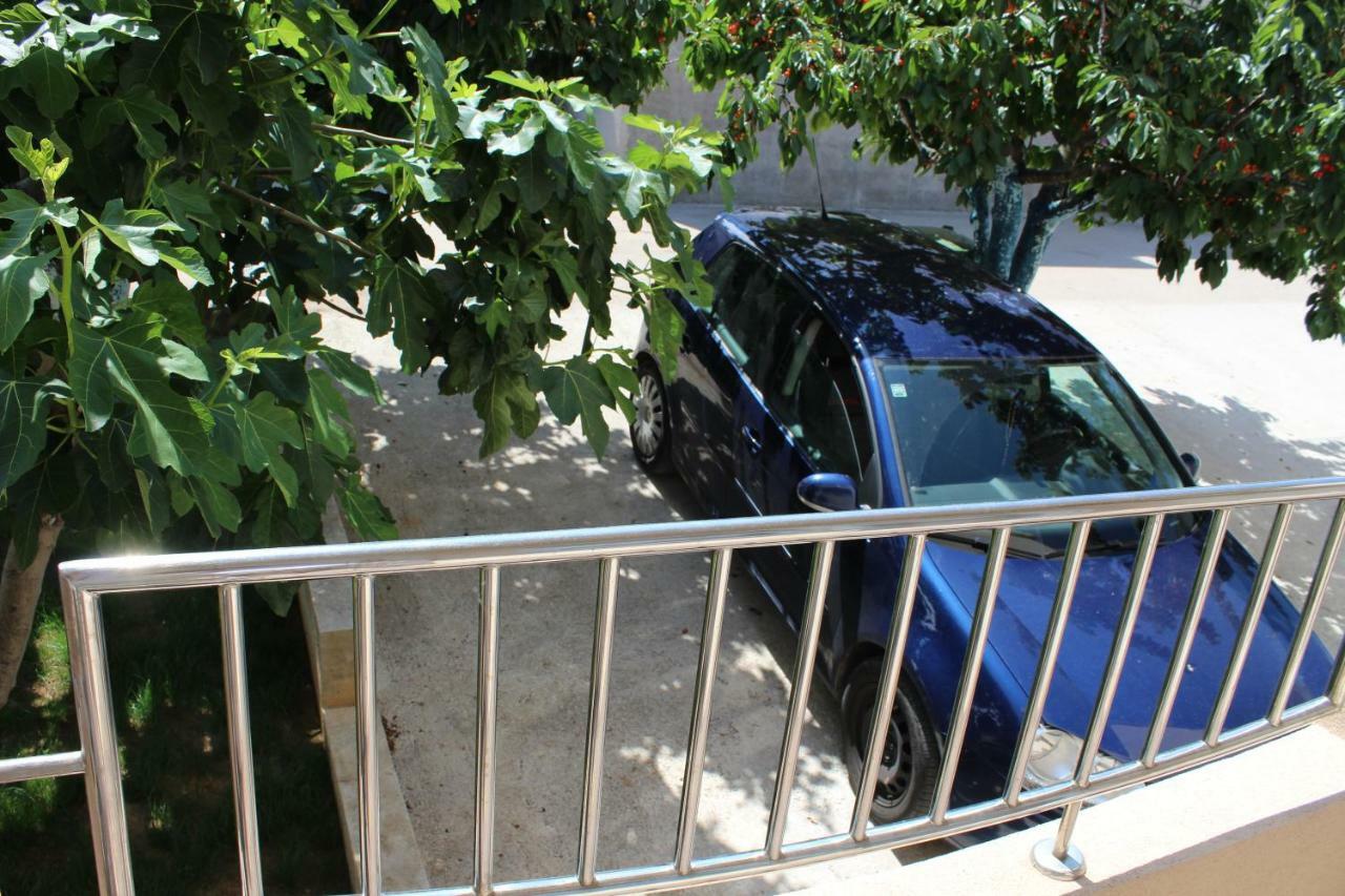 Apartment Lucy Zadar - Free Private Parking Esterno foto